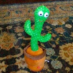 Dancing Catus. LED Dances and repeats words you say!